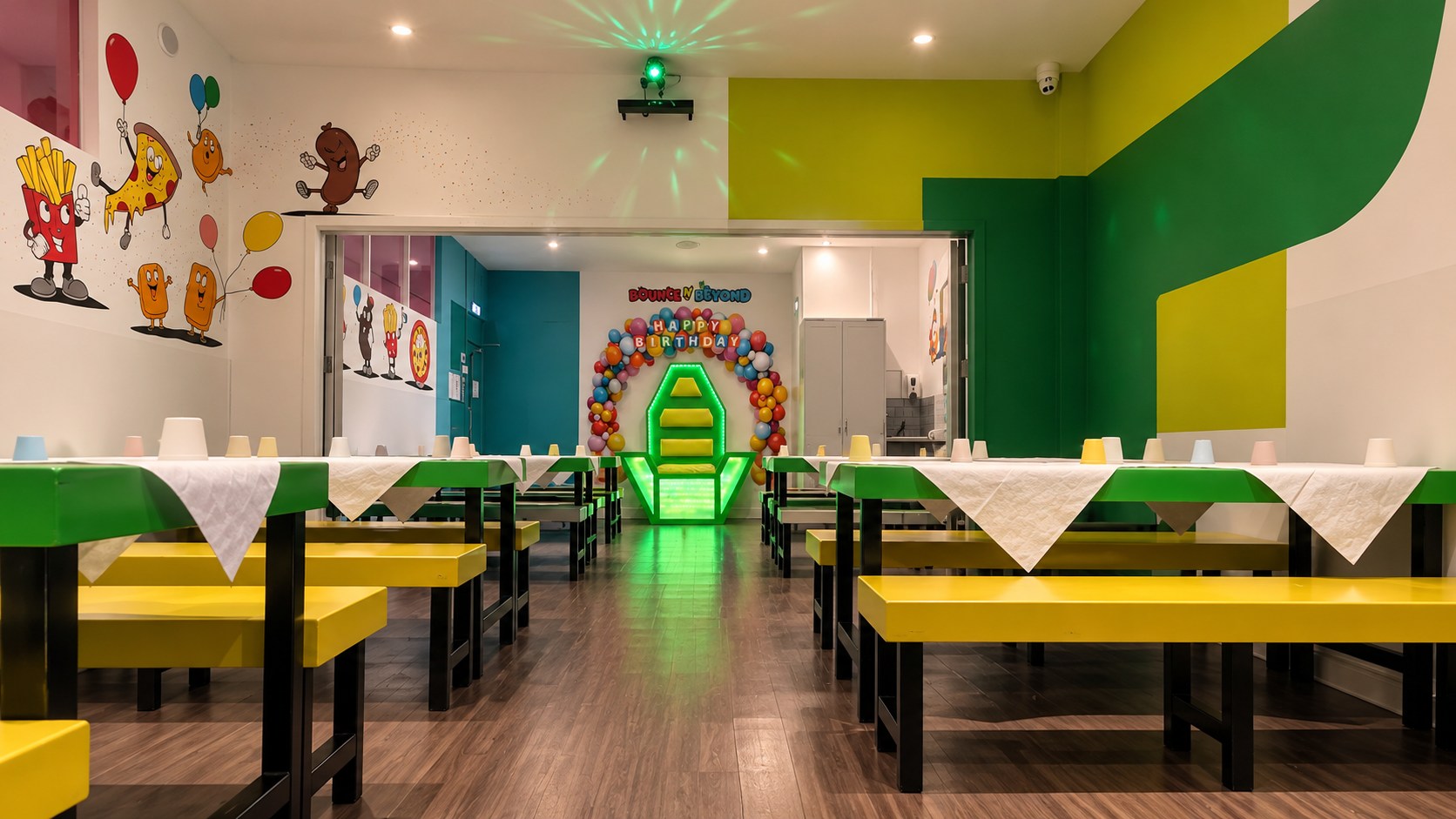 Private birthday party room at Bounce n Beyond